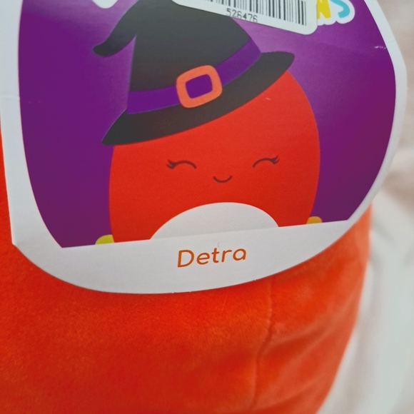 12" Detra the Witch Octopus Squishmallow - Picture 3 of 4